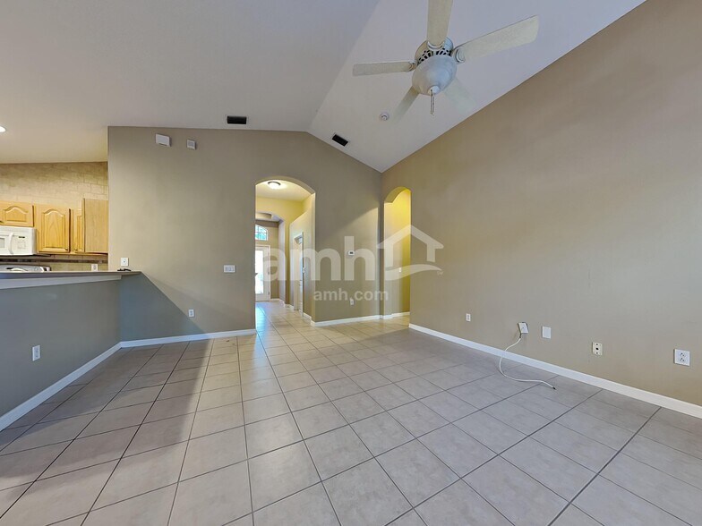 Building Photo - 2722 Billingham Dr