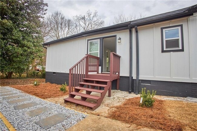 Building Photo - 184 Scott St NW