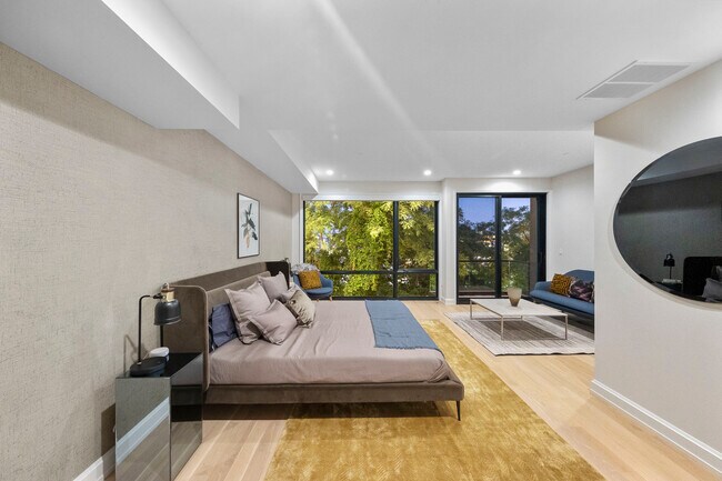 Building Photo - 8822 Churchill Rd