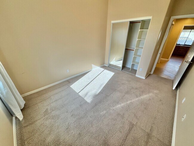 Building Photo - SINGLE STORY 4 BEDROOM HOME IN CUL DE SAC LOCATED IN NORTH LAS VEGAS
