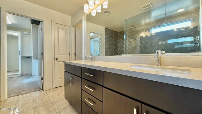 Building Photo - 20447 E Domingo Rd