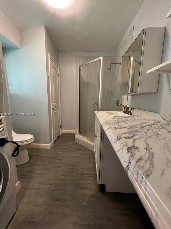 Building Photo - 432 Palmetto Dr