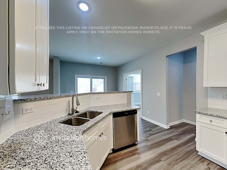 Building Photo - 1149 Woodwinds Dr