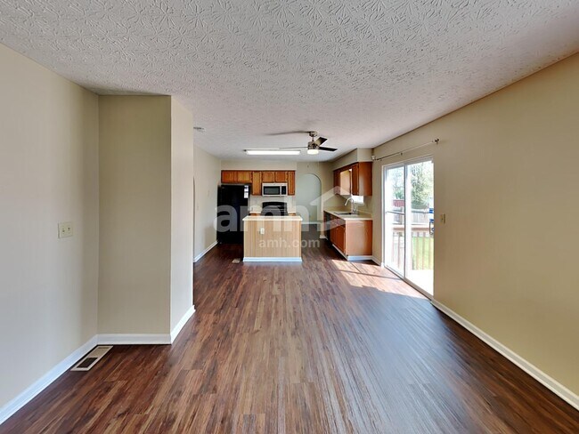 Building Photo - 2967 Wallcrest Blvd