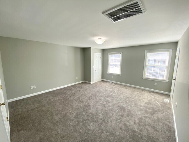Building Photo - 6437 Village Woods Court