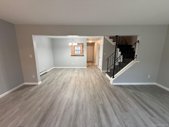 Building Photo - 540 Saracino Dr