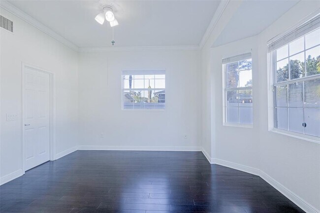 Building Photo - 350 N Phelps Ave