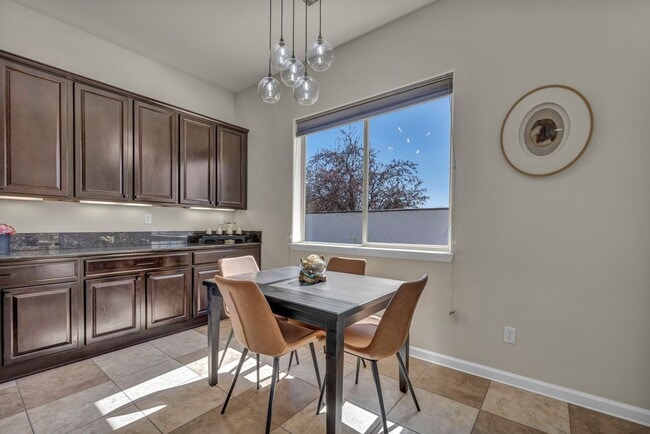 Building Photo - 6328 Windy Meadow Dr