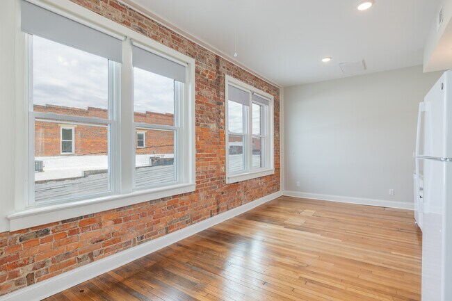 Building Photo - Broad St Lofts & Fitness Studio, LLC