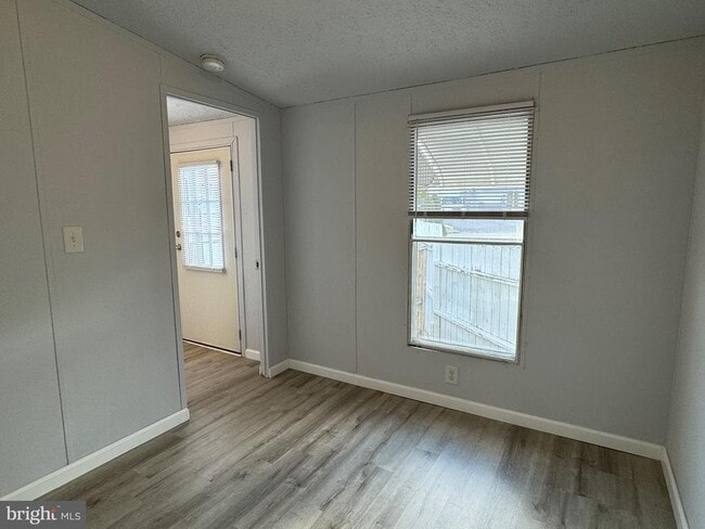 Building Photo - 2950 Concord Rd