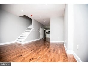 Building Photo - 1512 S 18th St