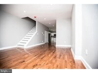 Building Photo - 1512 S 18th St