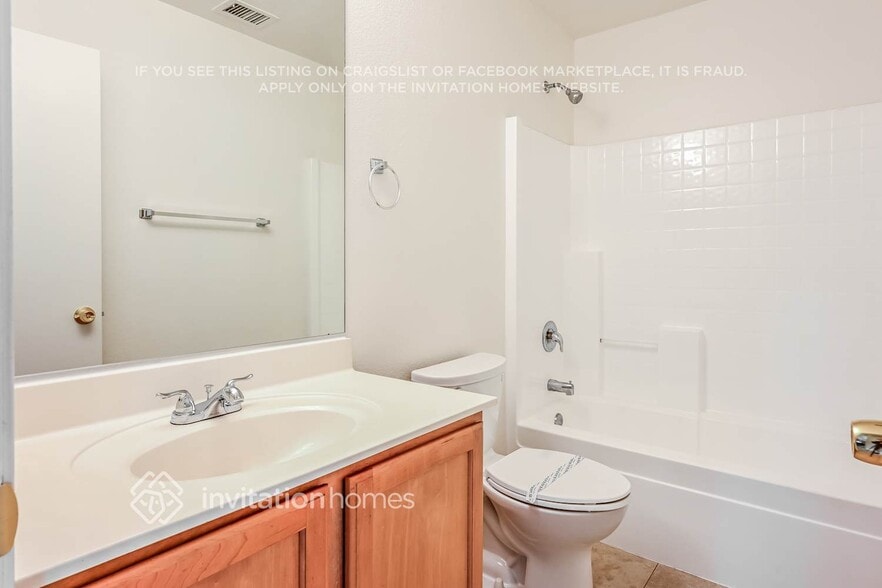 Building Photo - 16416 N 138th Ln