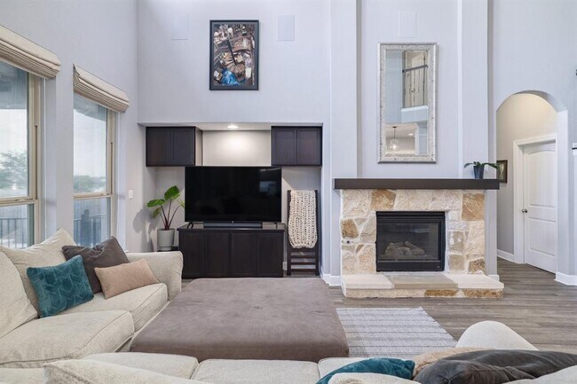Building Photo - 3405 Eagle Ridge Ln