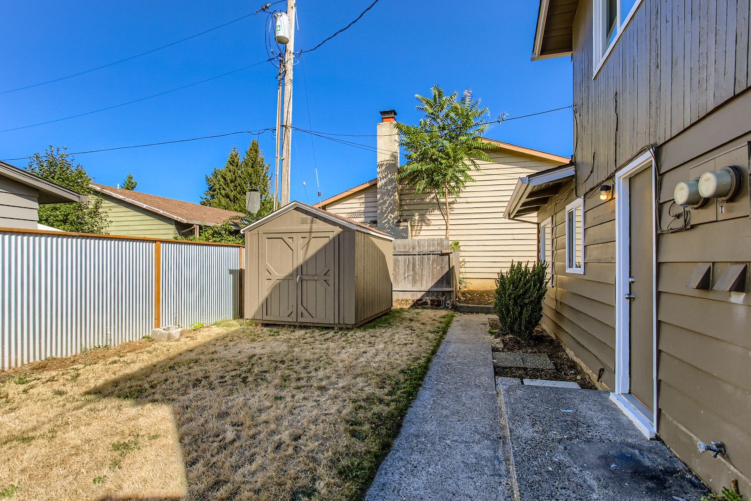 Building Photo - 5139 SE Tolman St