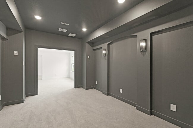 Building Photo - 406 Nocturne Rdg Dr