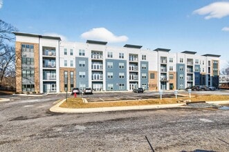 Building Photo - 76 Old Mill Bottom Rd N