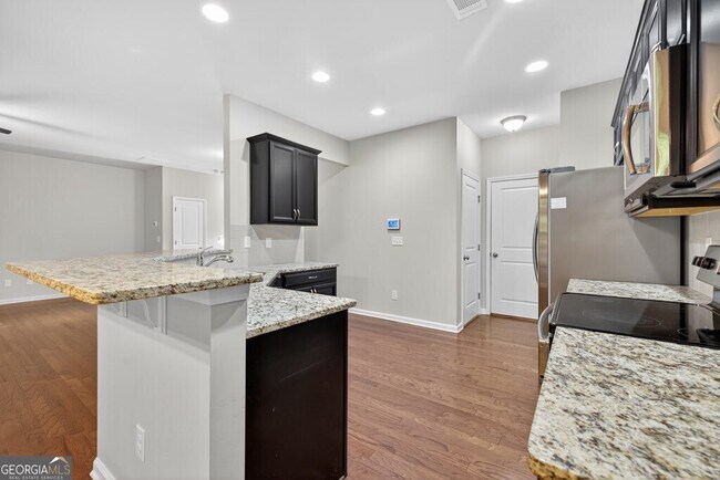 Building Photo - 118 Hardy Water Dr SE