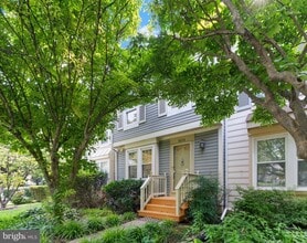 Building Photo - 6630 Medinah Ln