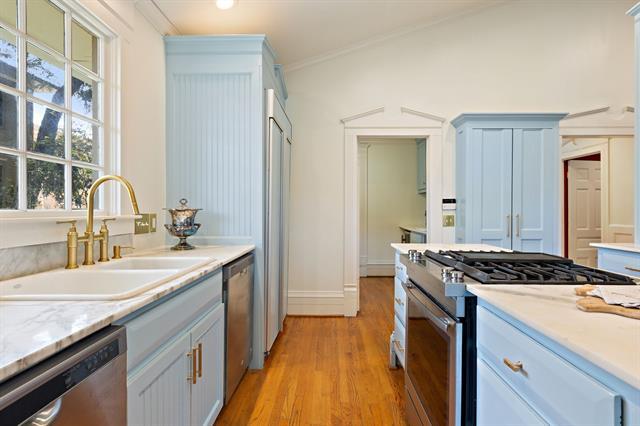 Building Photo - 4125 Junius St
