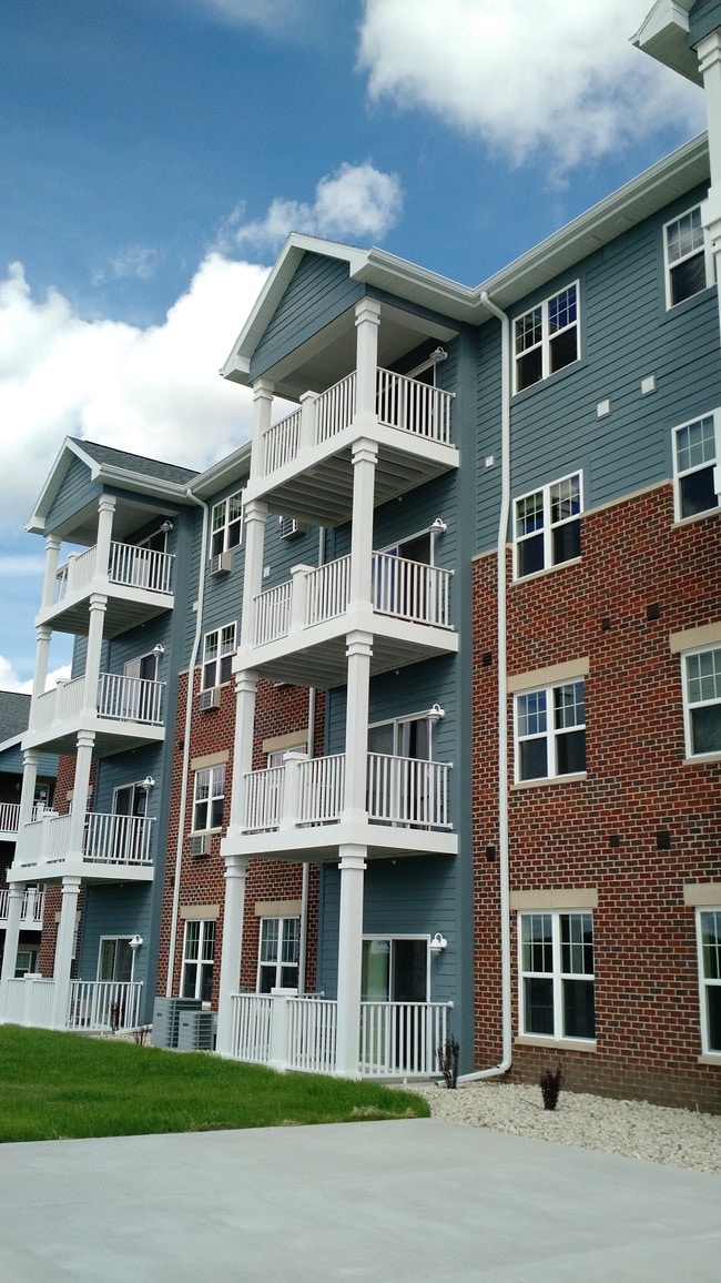 The Rivers II Senior Living Oshkosh, WI Apartment Finder