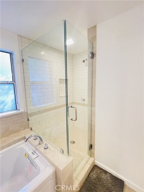Building Photo - 6534 Petit Ave