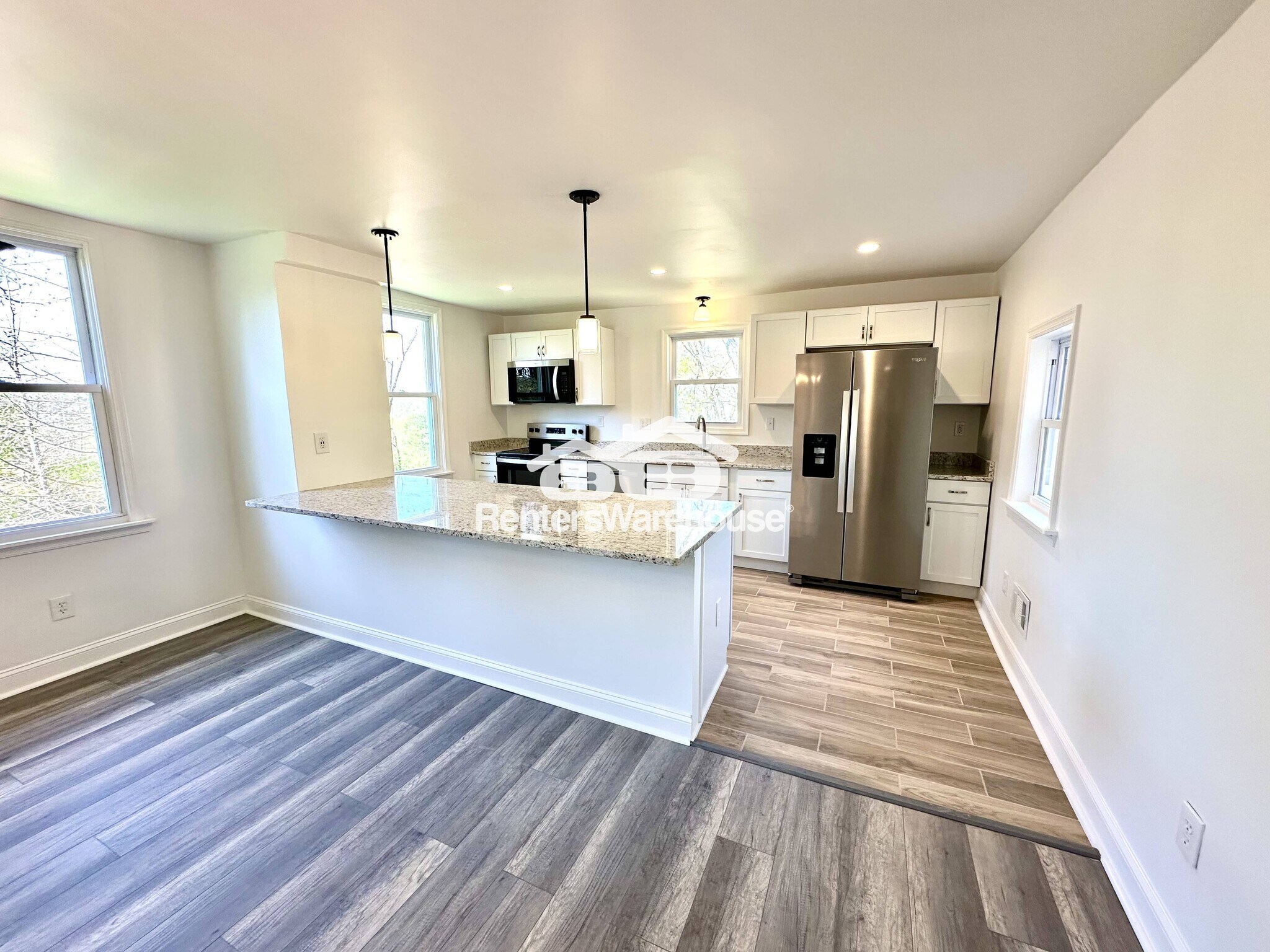 Building Photo - 4210 College Ave