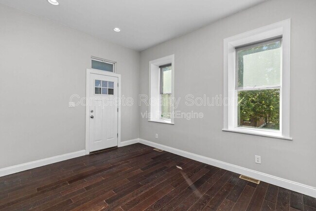 Building Photo - 2908 Texas Ave
