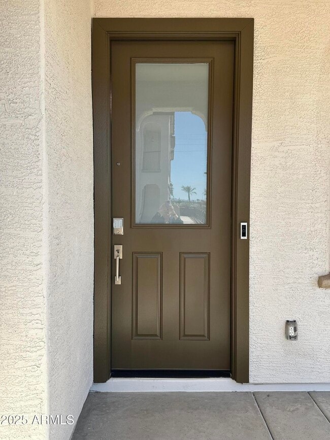 Building Photo - 782 S Olympic Dr