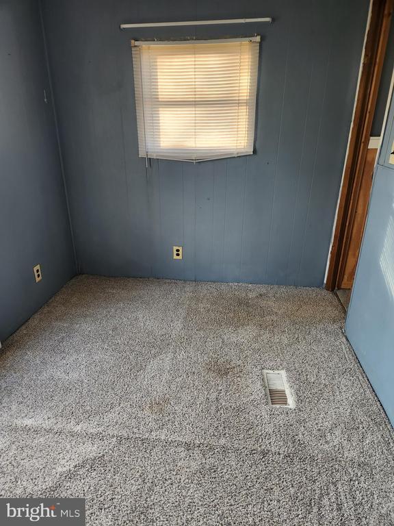 Building Photo - 9751 Winchester Ave