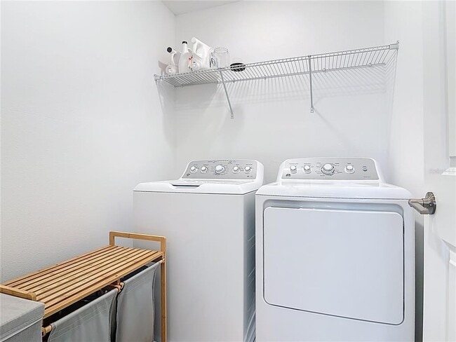 Building Photo - 1146 Calico Pointe Cir