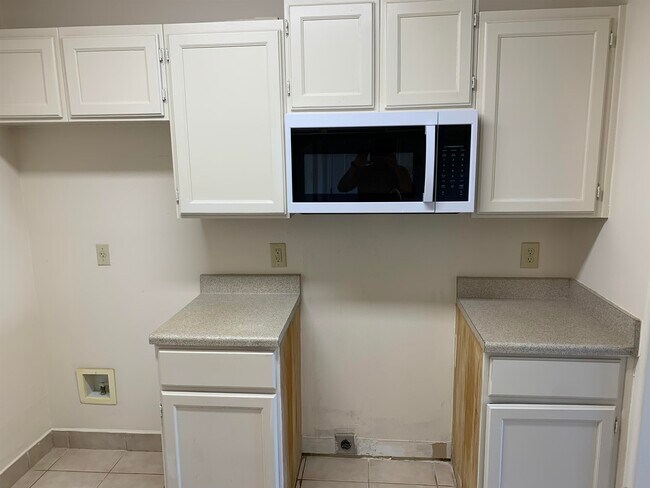 Building Photo - 1752 Tiara Trail