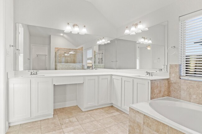 Building Photo - 1706 Celebration Ln