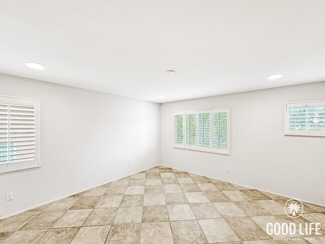 Building Photo - Price Reduced! Stunning 4BR Irvine Home in Resort-Style Community w/ Pool & Spa