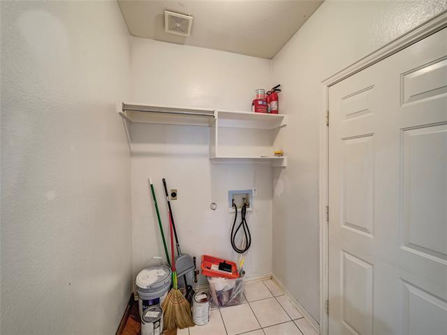 Building Photo - 4618 Devonshire Dr