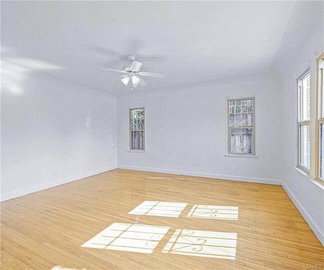 Building Photo - 1119 S Crescent Heights Blvd