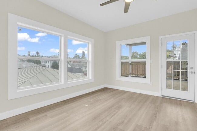 Building Photo - 18 N Main St