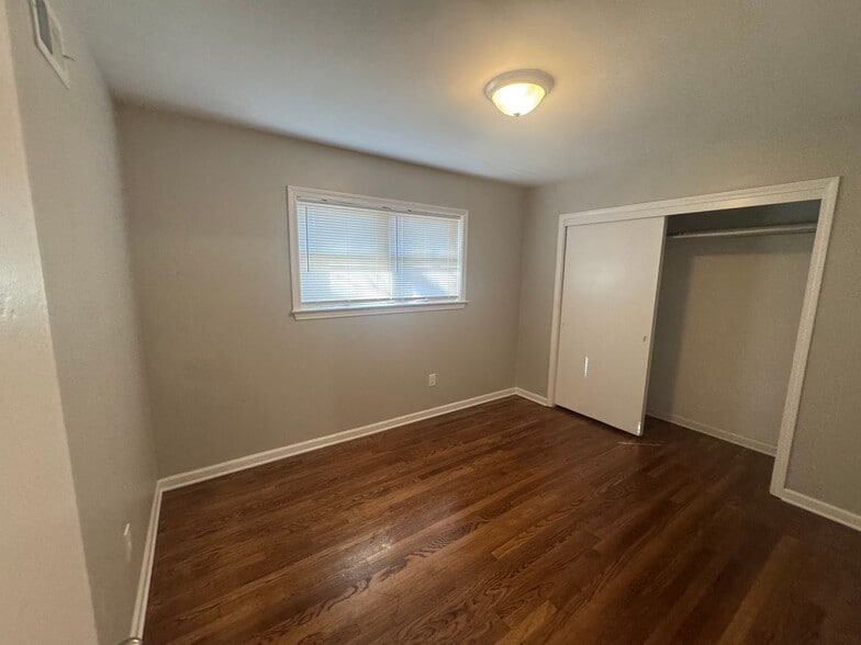 Building Photo - 2851 Redwing Rd