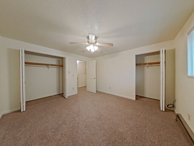 Building Photo - WINTER SPECIAL ~ $1,010 OFF FIRST MONTH RENT