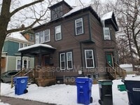 Building Photo - 79 Loomis St