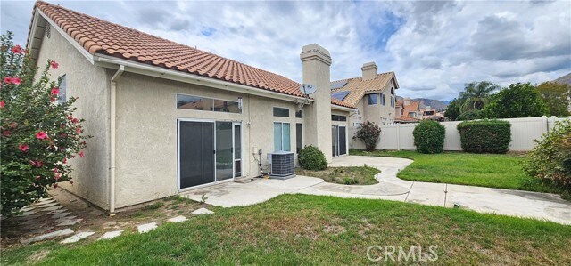 Building Photo - 7219 Seville Ave