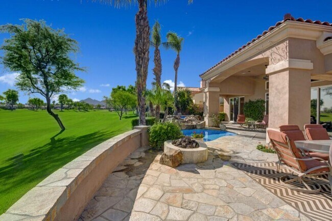 Building Photo - 348 Tomahawk Dr