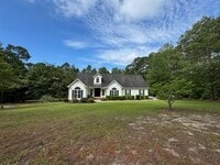 Building Photo - 263 Pine Hollow Dr