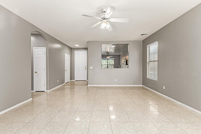 Building Photo - 4511 W T Ryan Ln