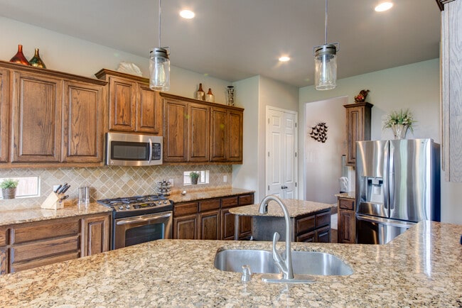 Building Photo - 308 Entrada Way