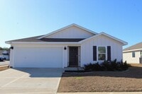 Building Photo - 440 Scarborough St