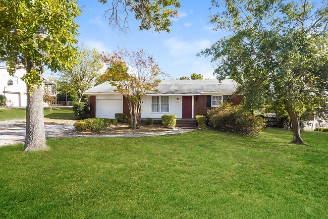 Building Photo - 610 Edisto Dr