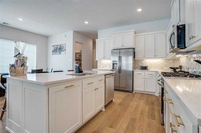 Building Photo - 15603 Palmwood Rd