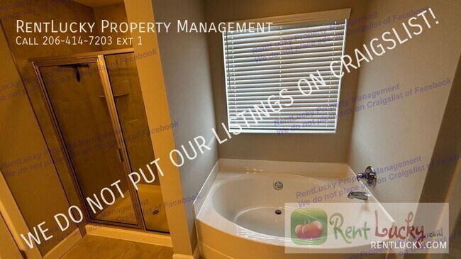 Building Photo - 14633 201st Ave E