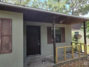 Building Photo - Move-In Ready 2BR/2BA Home -Prime Zephyrhi...